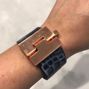 Genuine Crocodile Cuff black/white rose gold clasp